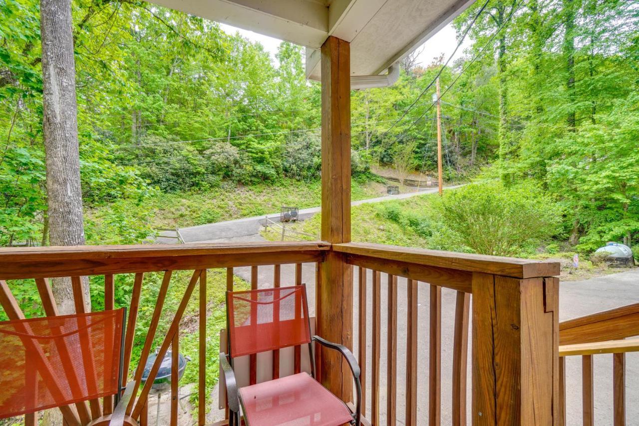 Gatlinburg Vacation Rental Balcony With Hot Tub! Exteriör bild