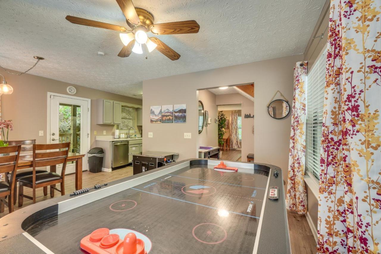 Gatlinburg Vacation Rental Balcony With Hot Tub! Exteriör bild
