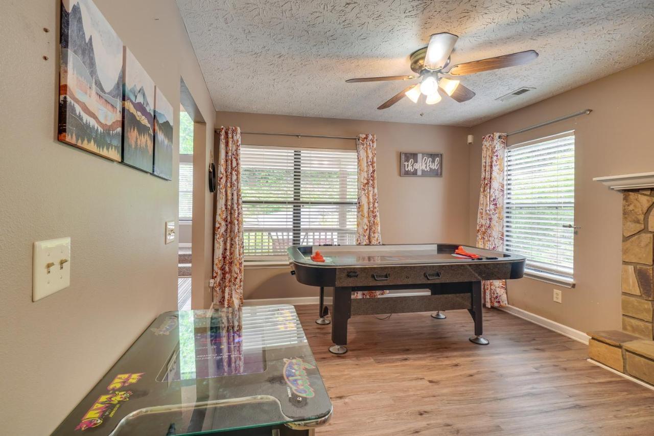 Gatlinburg Vacation Rental Balcony With Hot Tub! Exteriör bild